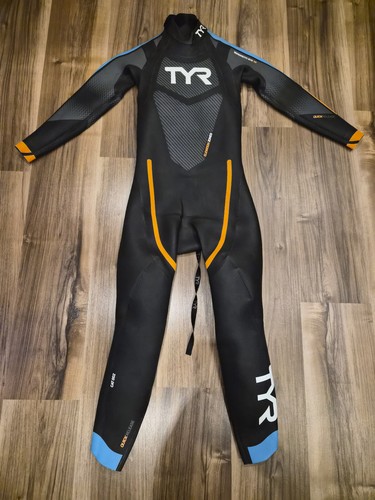 Tyr hurricane cat - hurricane, 2